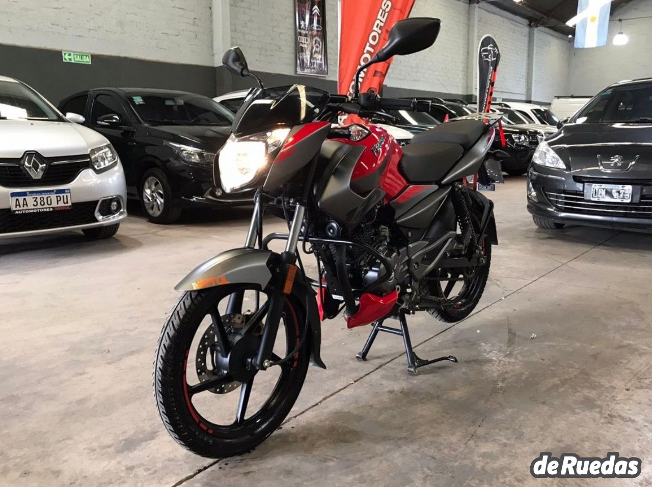 Bajaj Rouser Usada en Mendoza, deRuedas