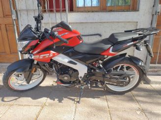Bajaj Rouser Usada en Mendoza