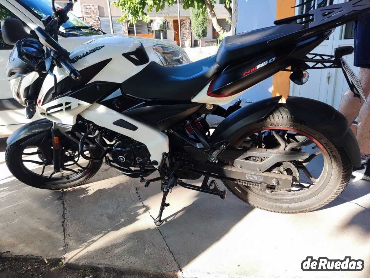 Bajaj Rouser Usada en Mendoza, deRuedas