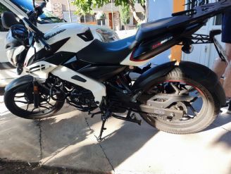 Bajaj Rouser Usada en Mendoza