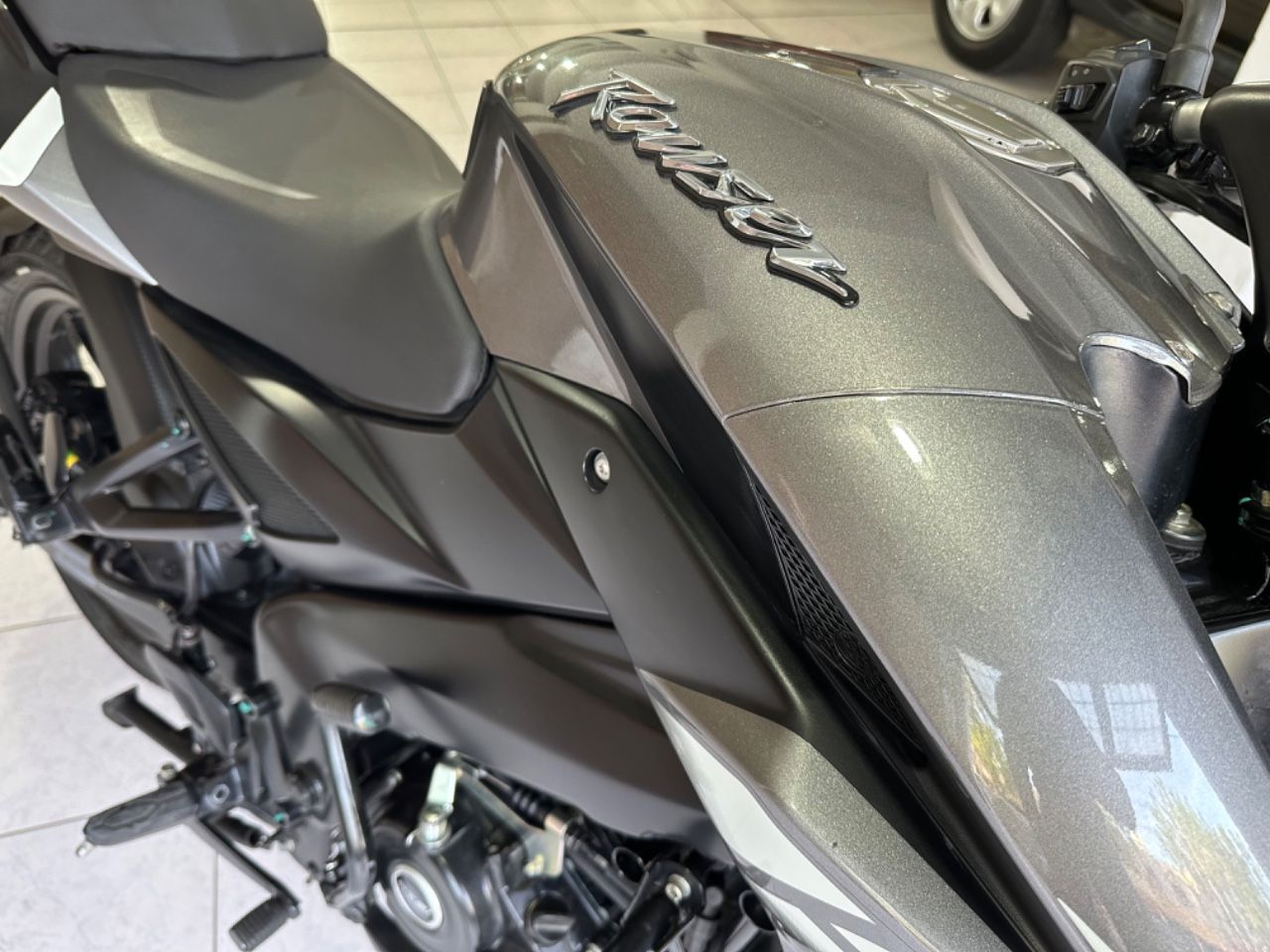 Bajaj Rouser Usada en Mendoza, deRuedas