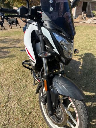 Bajaj Rouser Usada en Mendoza