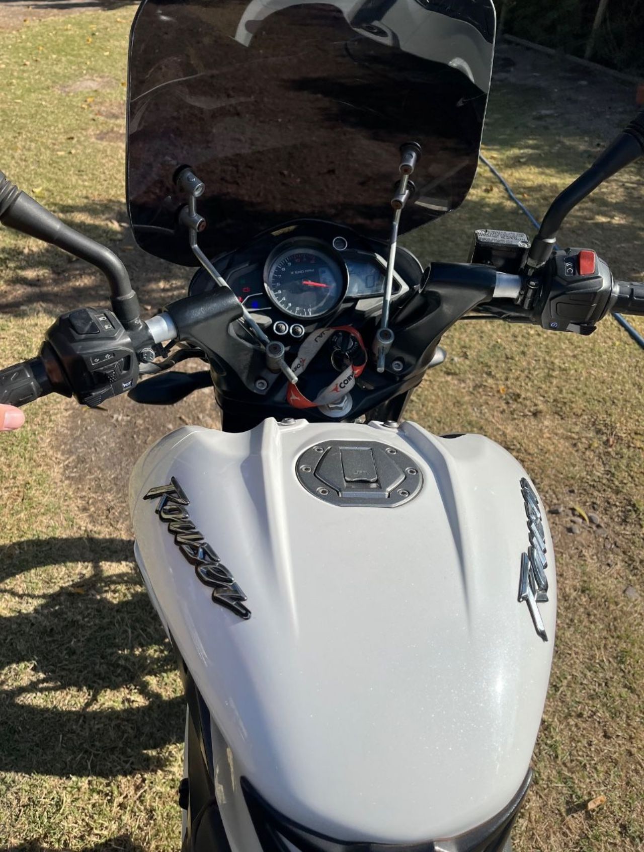 Bajaj Rouser Usada en Mendoza, deRuedas