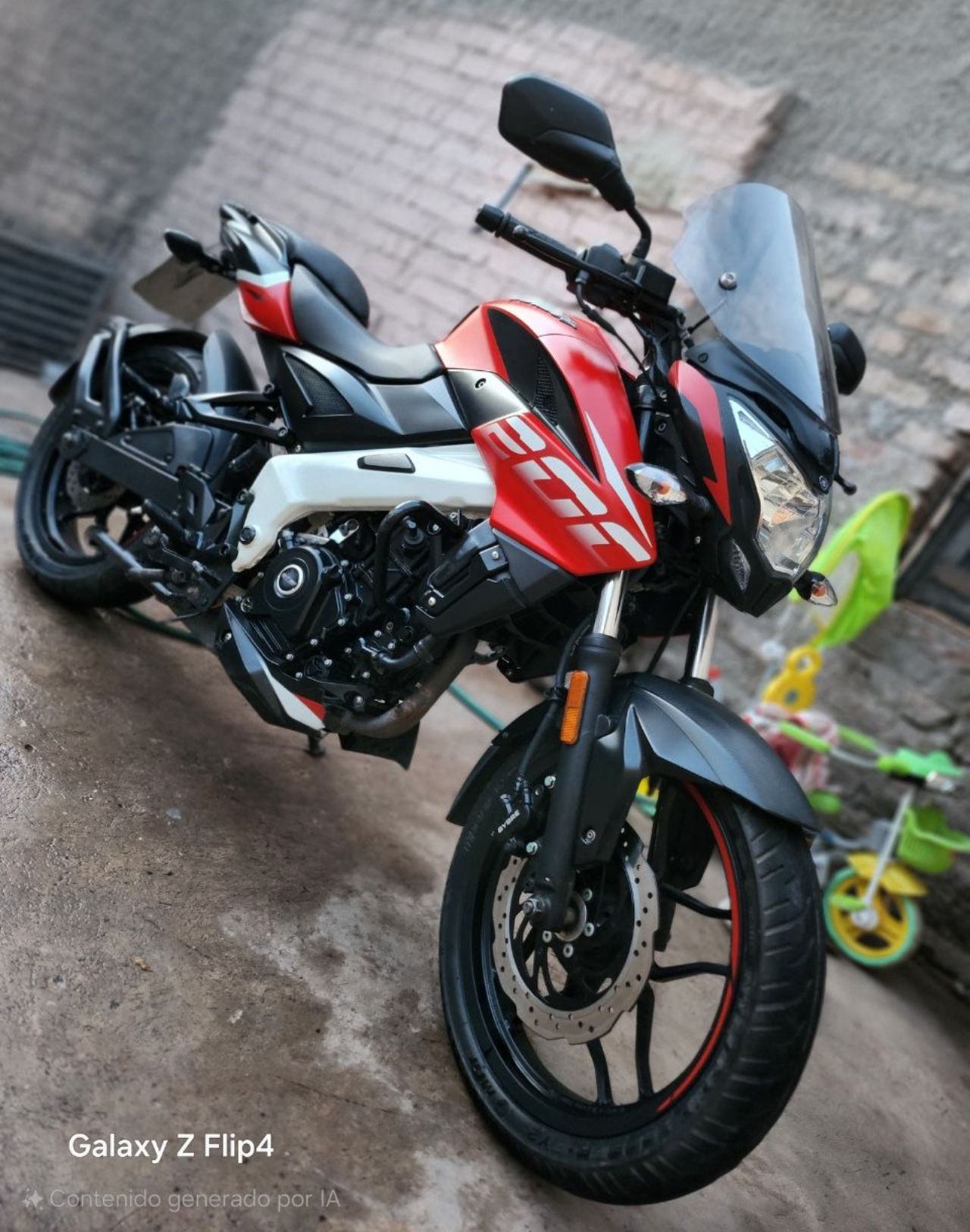 Bajaj Rouser Usada en Mendoza, deRuedas