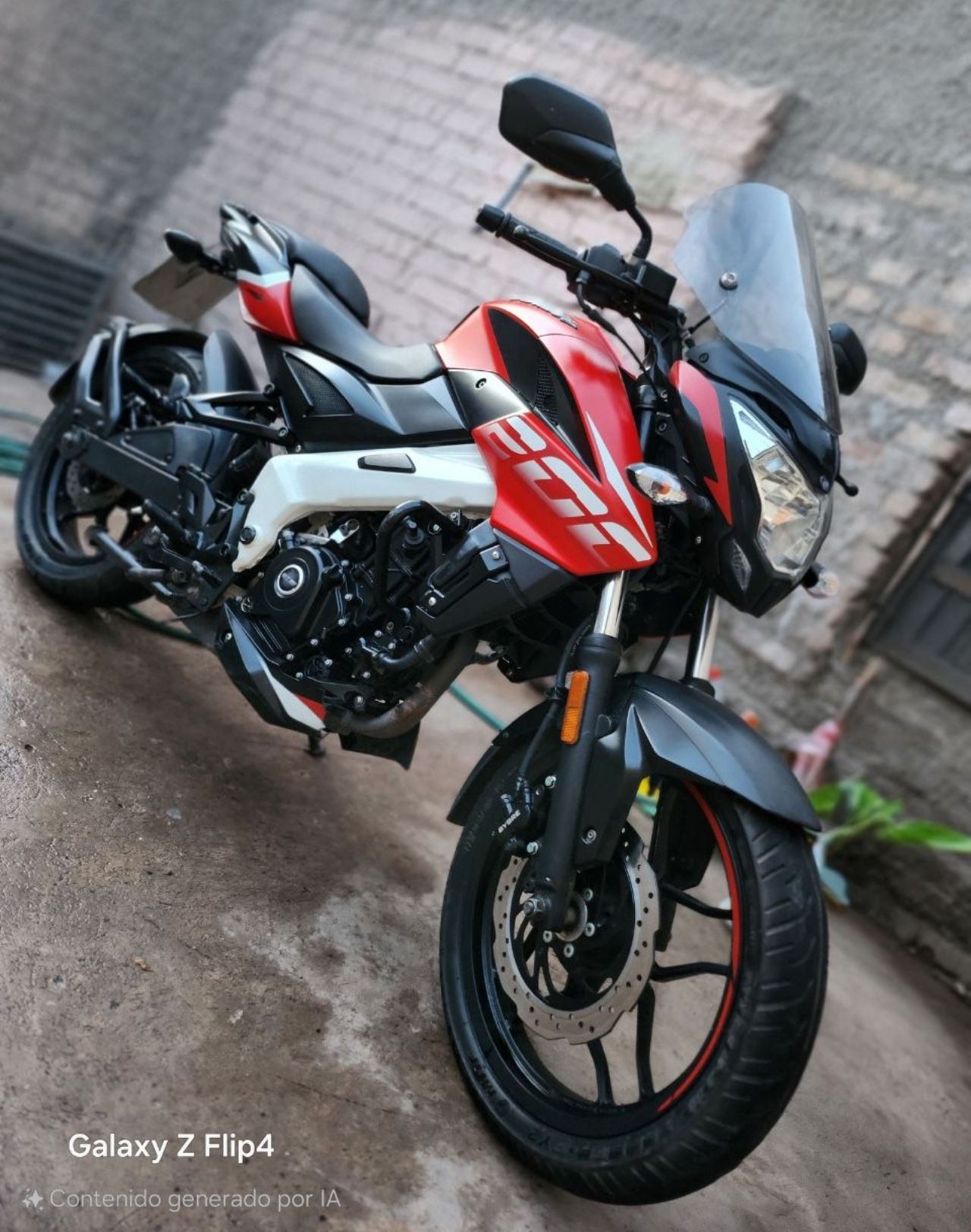 Bajaj Rouser Usada en Mendoza, deRuedas