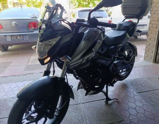 Bajaj Rouser Usada en Mendoza