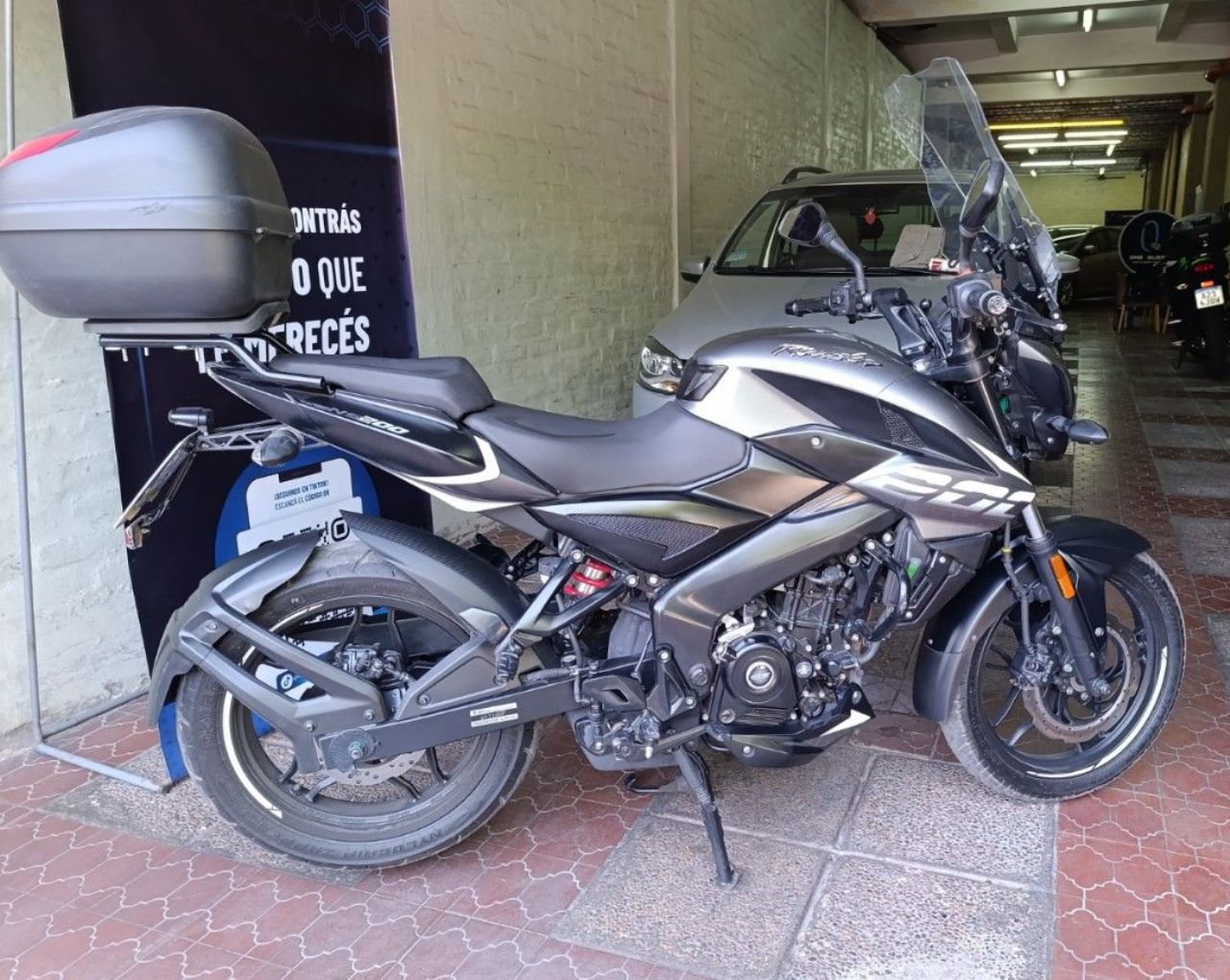 Bajaj Rouser Usada en Mendoza, deRuedas