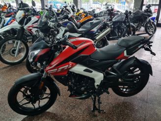 Bajaj Rouser Nueva en Mendoza