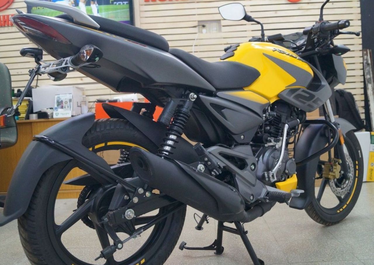 Bajaj Rouser Nueva en Mendoza, deRuedas