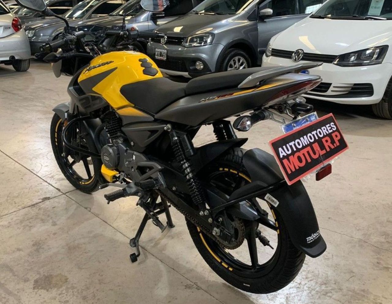 Bajaj Rouser Usada en Mendoza, deRuedas