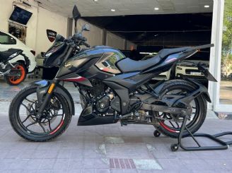 Bajaj Rouser Usada en Mendoza