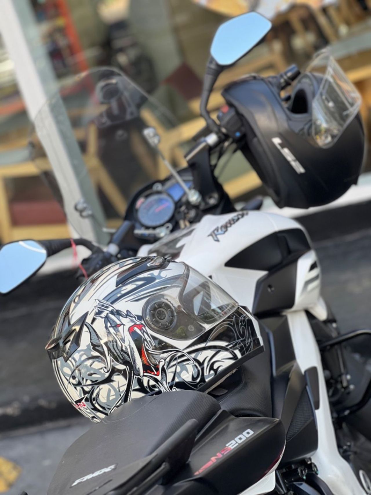 Bajaj Rouser Usada en Mendoza, deRuedas