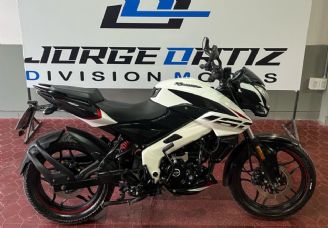 Bajaj Rouser Usada en Mendoza