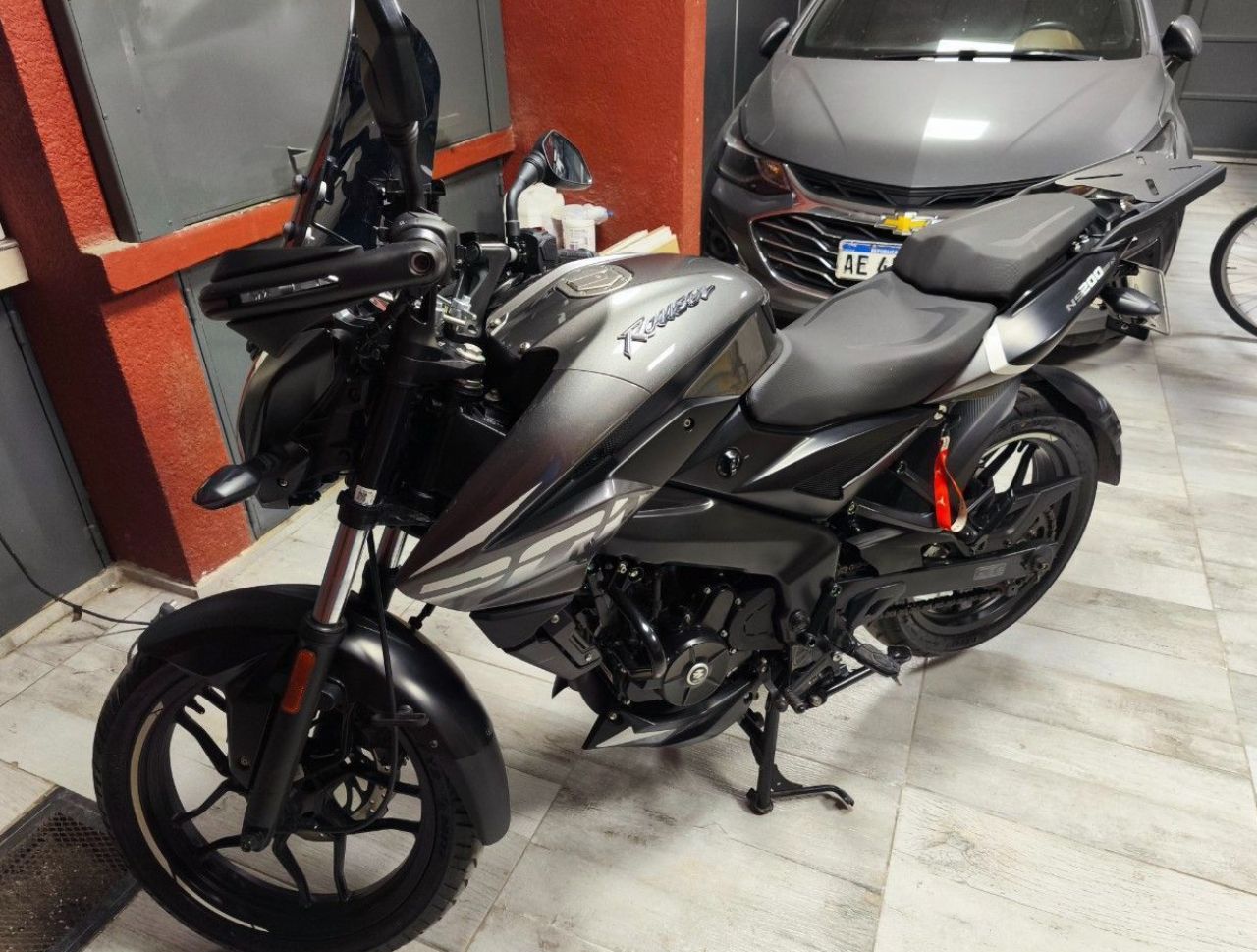Bajaj Rouser Usada en Mendoza, deRuedas