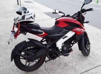 Bajaj Rouser Usada en Mendoza