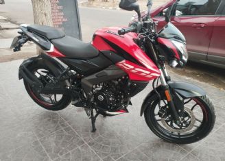 Bajaj Rouser Usada en Mendoza