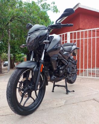 Bajaj Rouser Usada en Mendoza