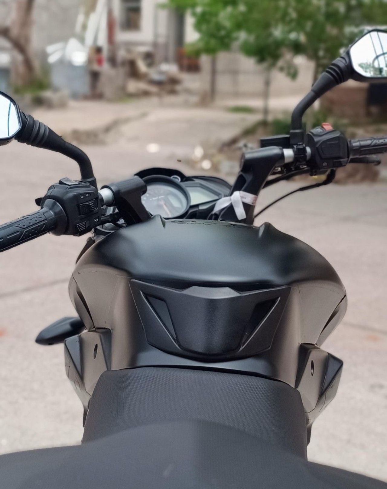 Bajaj Rouser Usada en Mendoza, deRuedas