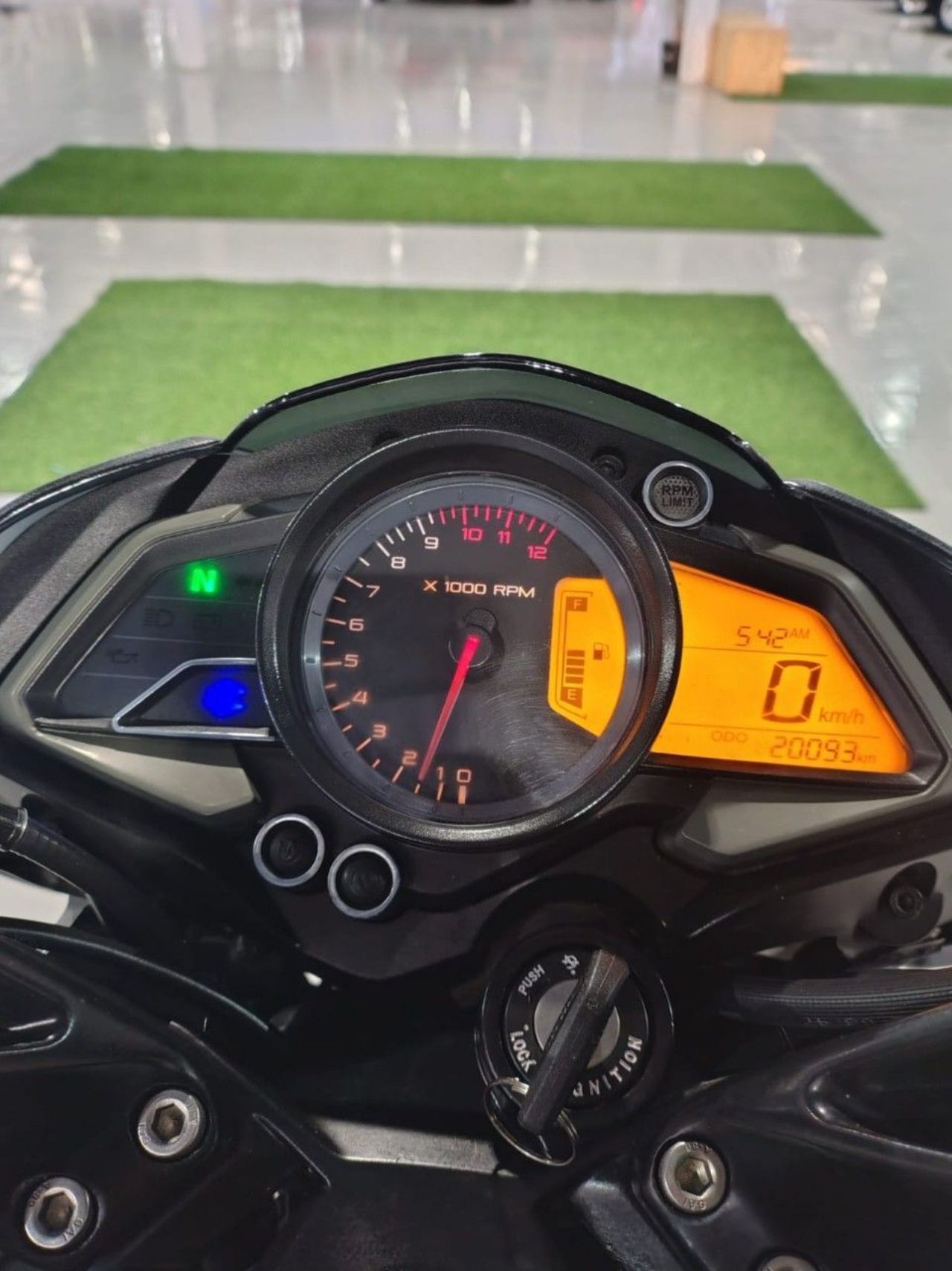 Bajaj Rouser Usada en Mendoza, deRuedas
