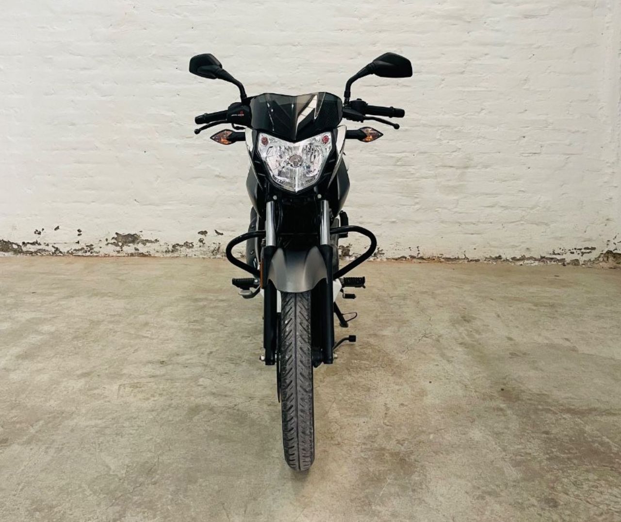Bajaj Rouser Usada en Mendoza, deRuedas