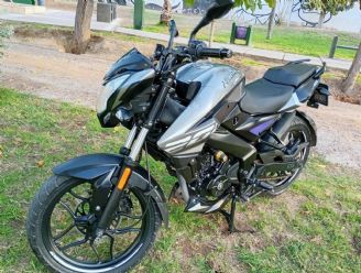 Bajaj Rouser Usada en Mendoza