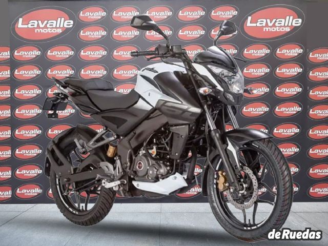Bajaj Rouser Nueva en San Juan, deRuedas