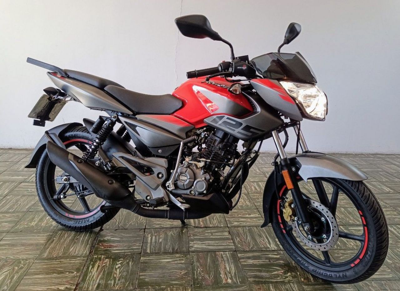 Bajaj Rouser Usada en Mendoza, deRuedas