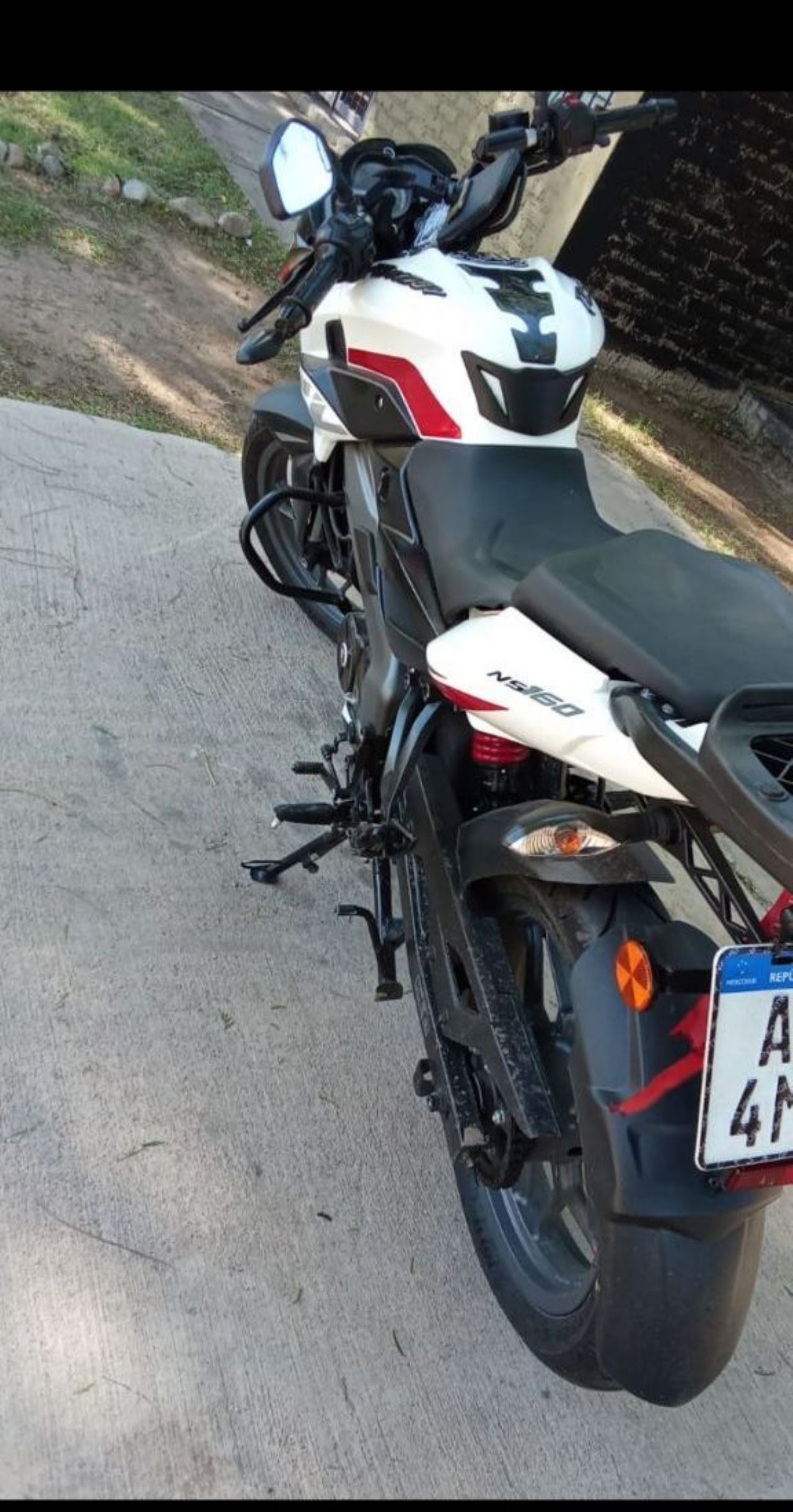 Bajaj Rouser Usada en Mendoza, deRuedas