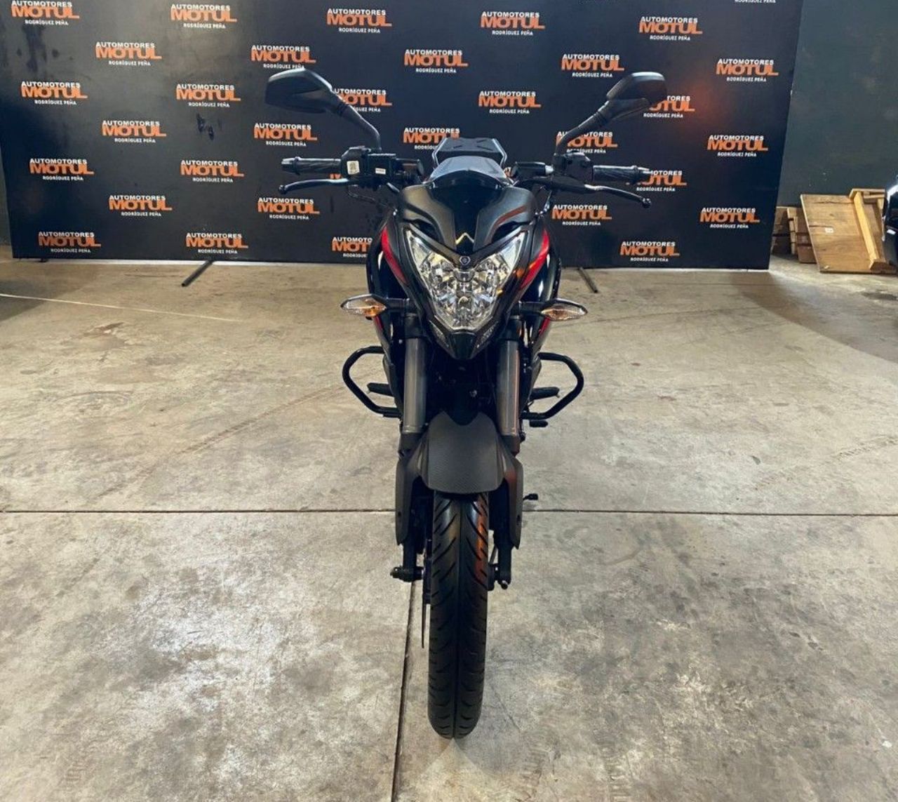 Bajaj Rouser Usada en Mendoza, deRuedas