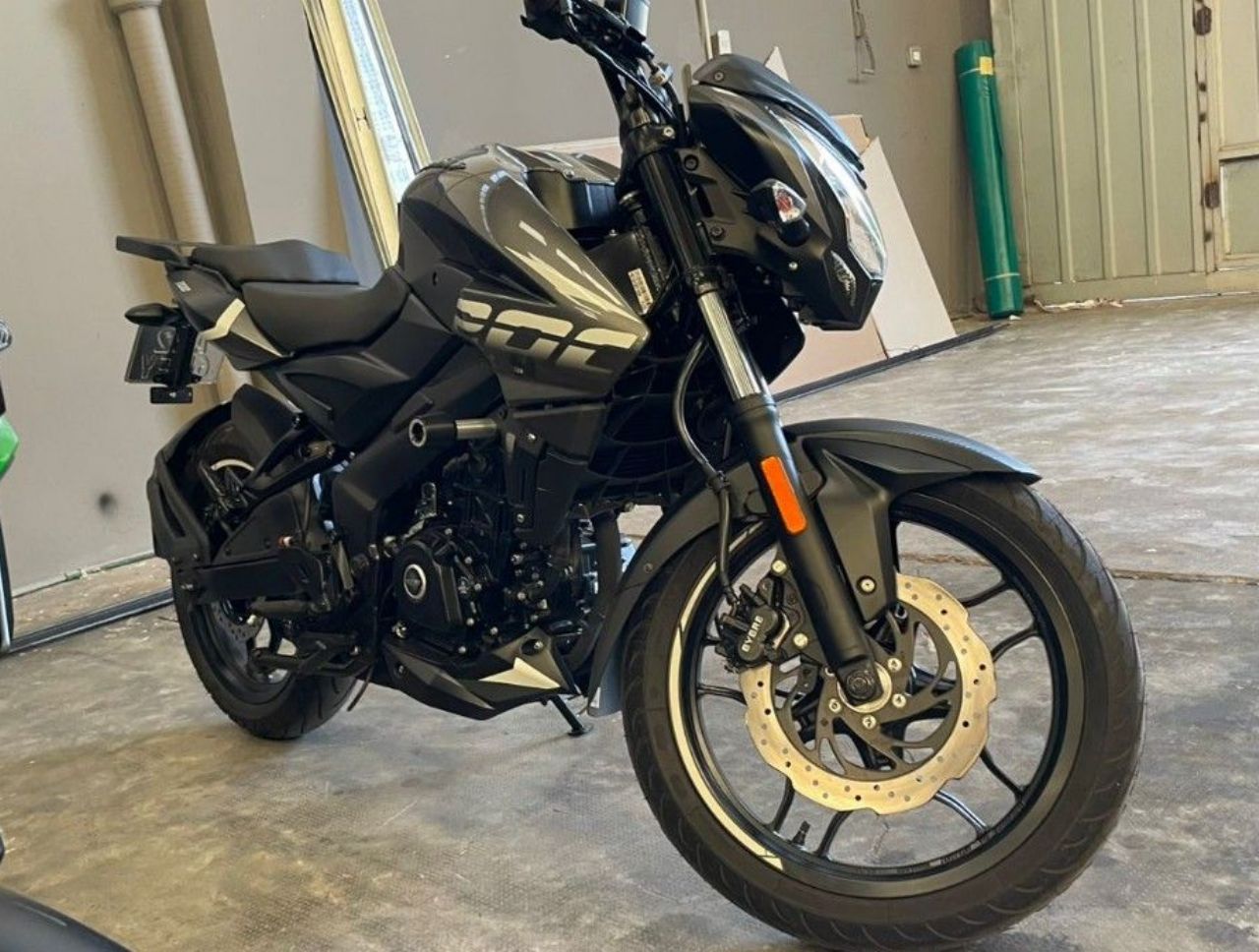 Bajaj Rouser Usada Financiado en Mendoza, deRuedas
