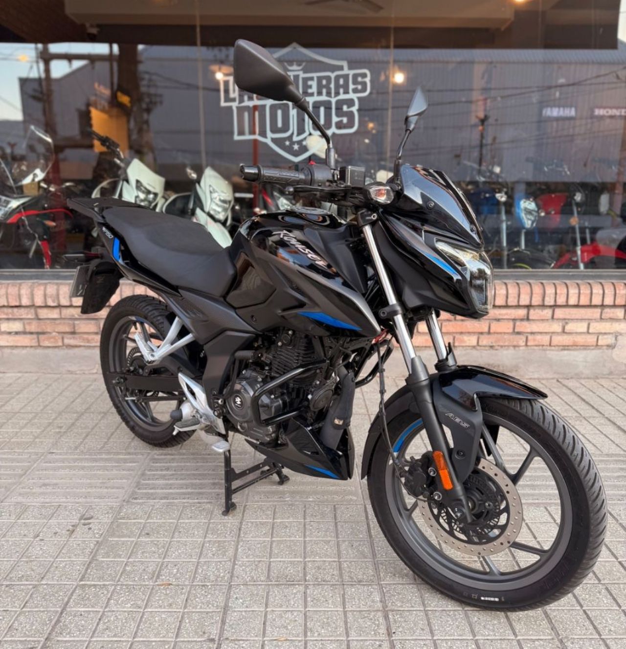Bajaj Rouser Usada en Mendoza, deRuedas