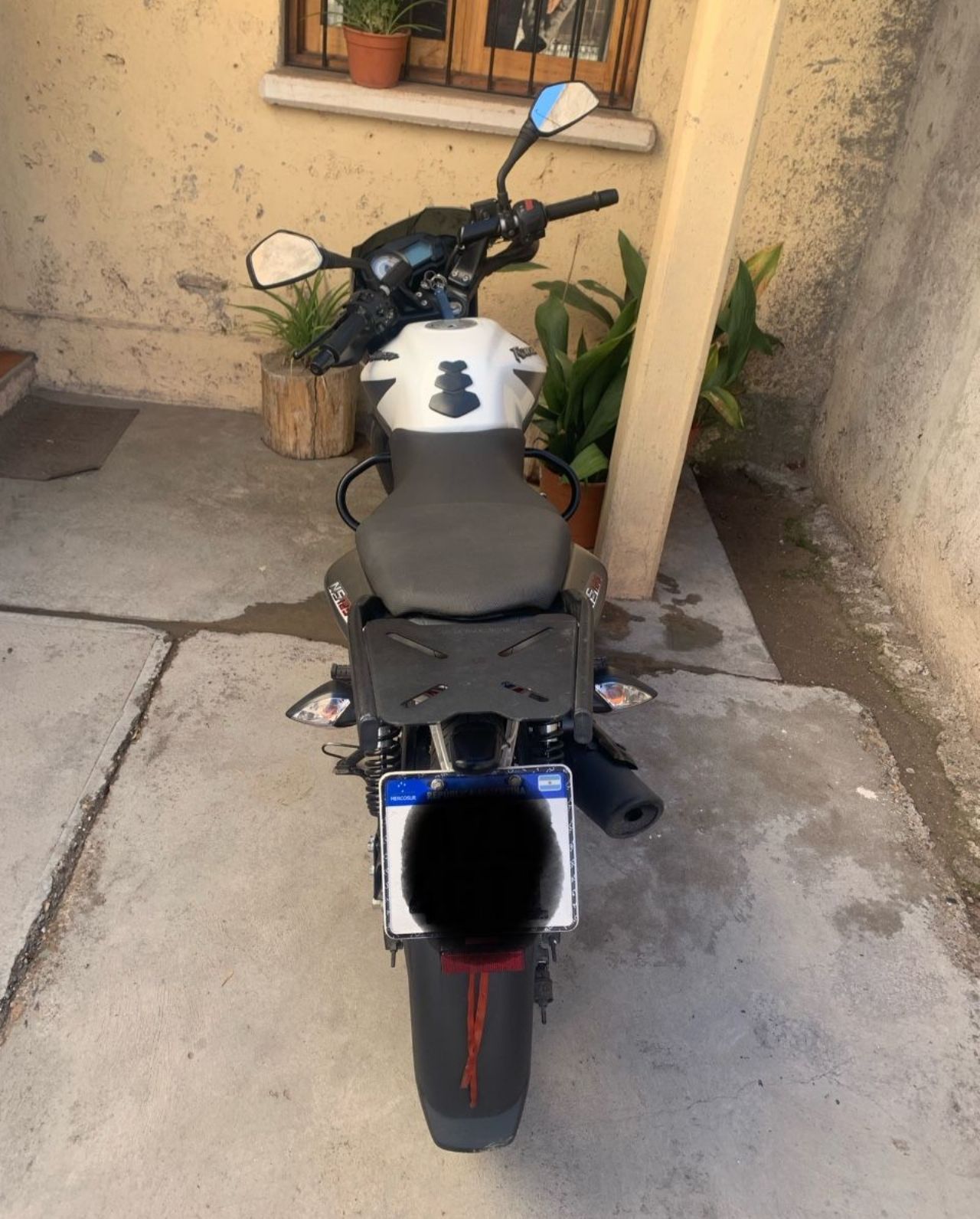 Bajaj Rouser Usada en Mendoza, deRuedas