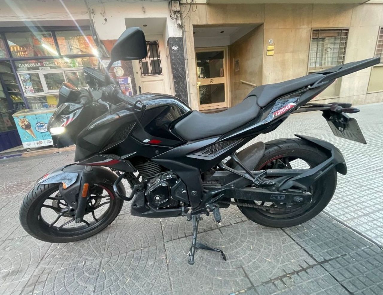 Bajaj Rouser Usada en Buenos Aires, deRuedas