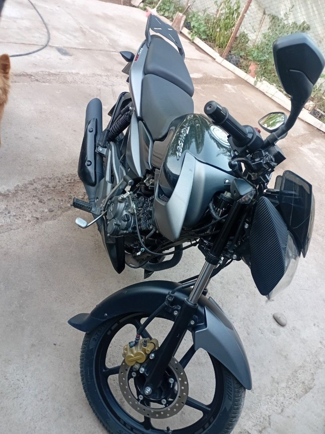 Bajaj Rouser Usada en Mendoza, deRuedas