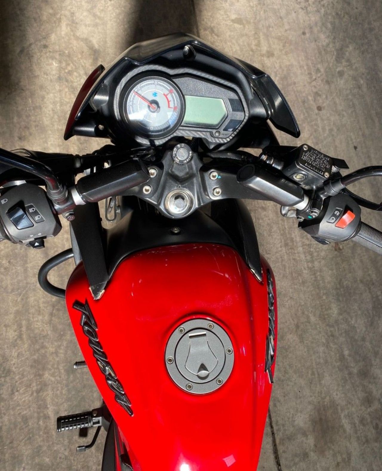 Bajaj Rouser Usada en Mendoza, deRuedas