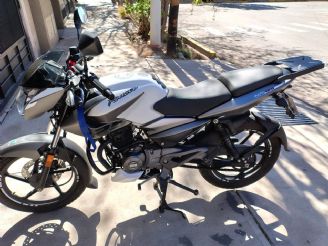 Bajaj Rouser Usada en Mendoza