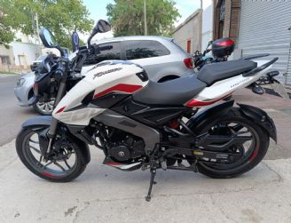 Bajaj Rouser Usada en Mendoza