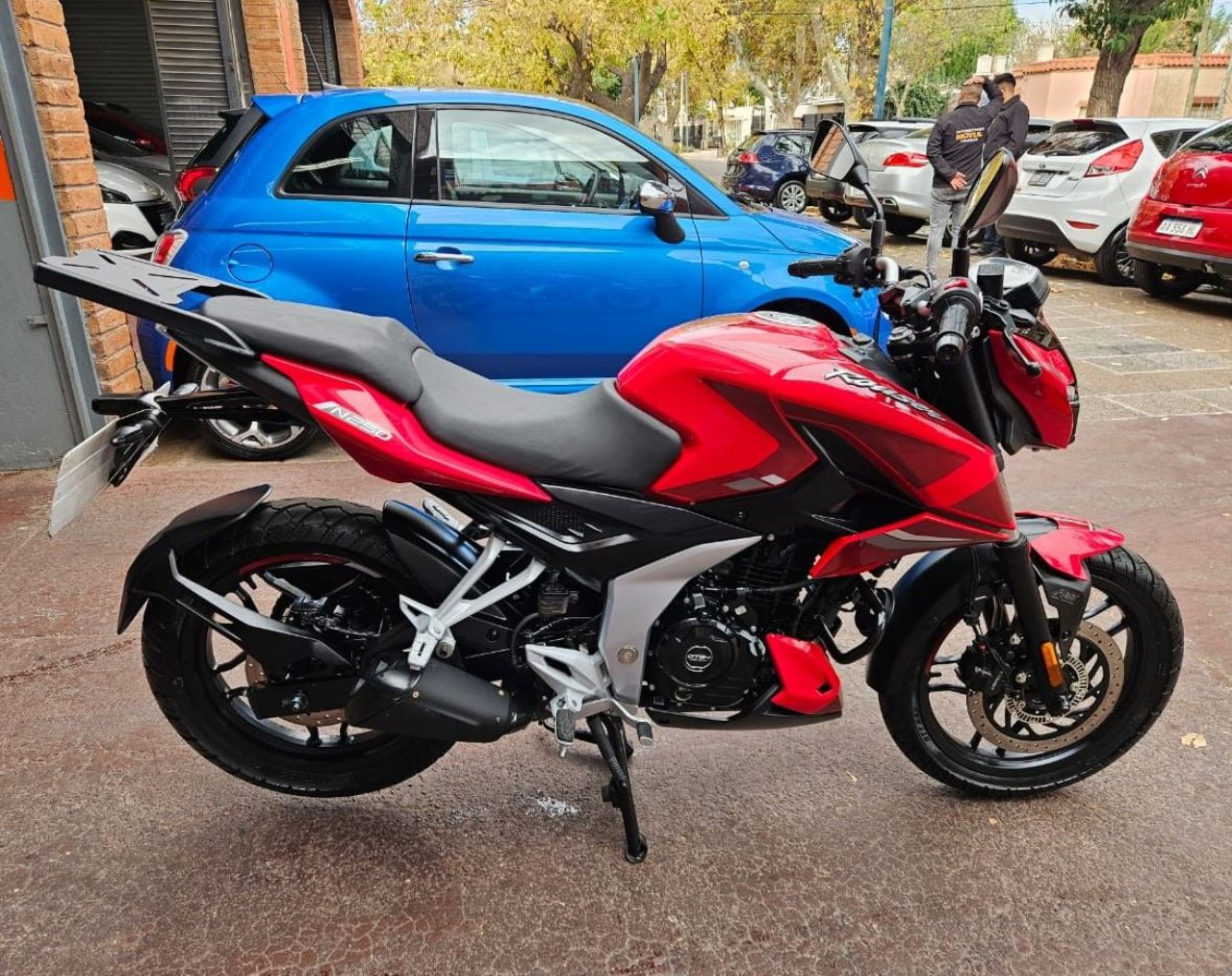 Bajaj Rouser Usada en Mendoza, deRuedas
