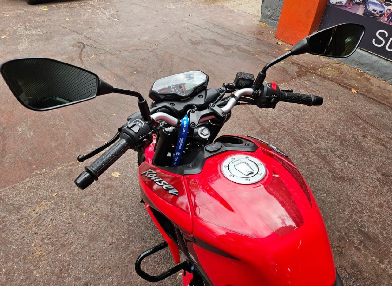 Bajaj Rouser Usada en Mendoza, deRuedas