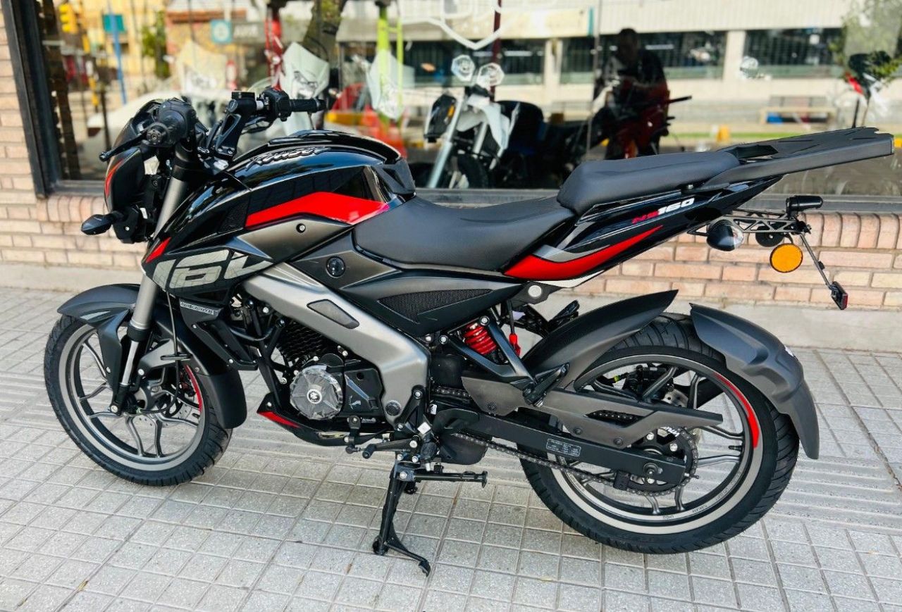 Bajaj Rouser Nueva en Mendoza, deRuedas