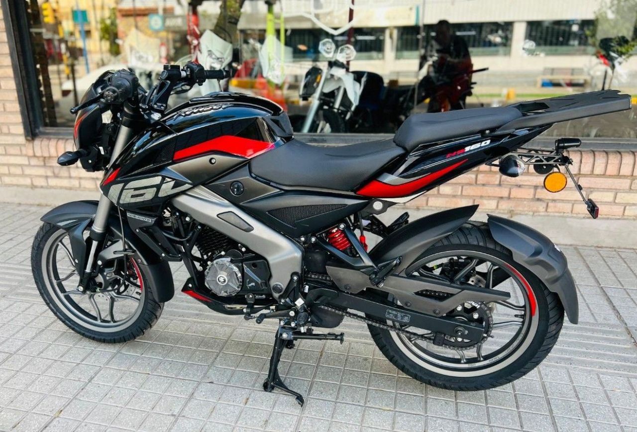 Bajaj Rouser Nueva en Mendoza, deRuedas