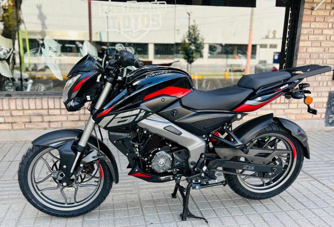 Bajaj Rouser Nueva en Mendoza, deRuedas