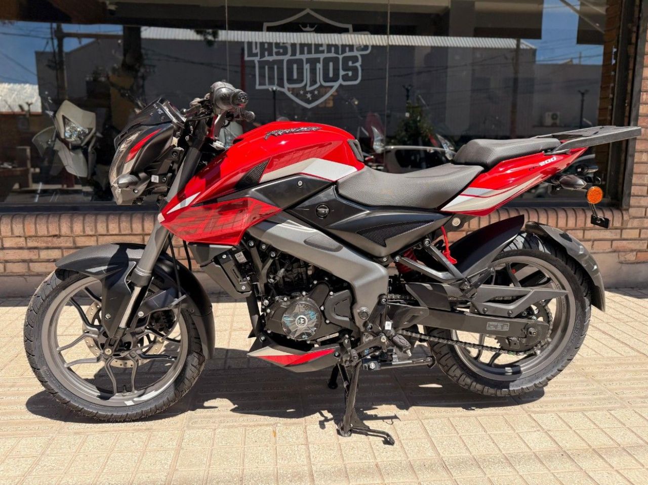 Bajaj Rouser Nueva en Mendoza, deRuedas