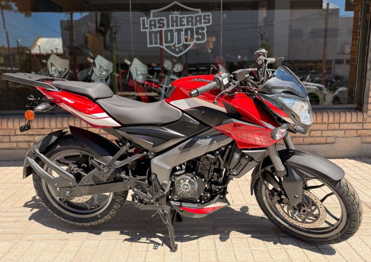 Bajaj Rouser Nueva en Mendoza, deRuedas