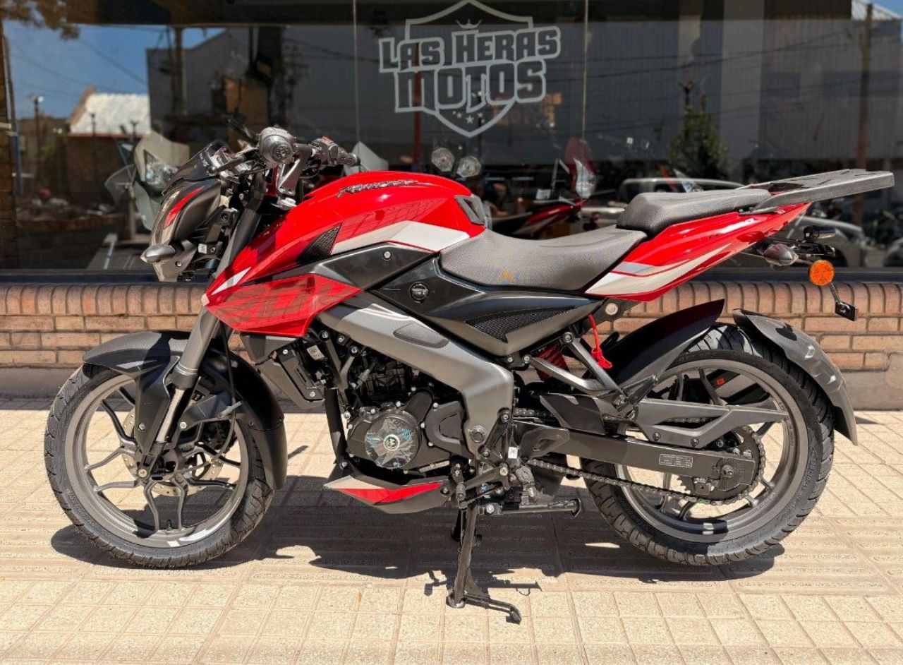 Bajaj Rouser Nueva en Mendoza, deRuedas