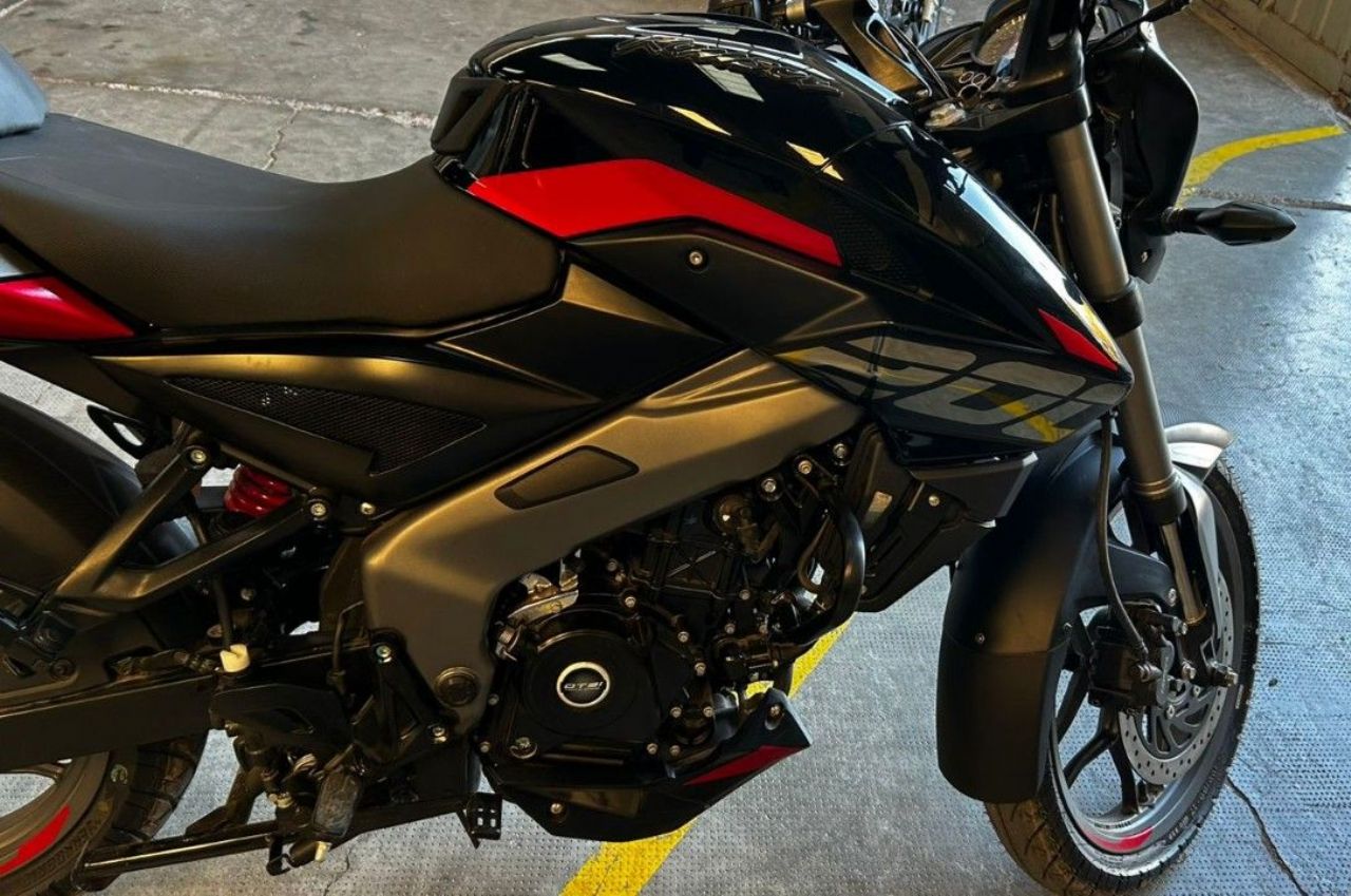 Bajaj Rouser Usada Financiado en Mendoza, deRuedas