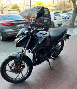 Bajaj Rouser Nueva en Mendoza