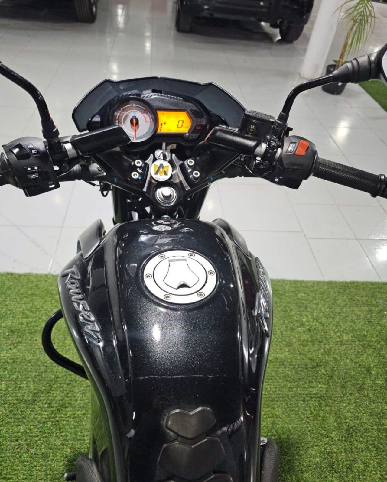 Bajaj Rouser Usada en Mendoza, deRuedas