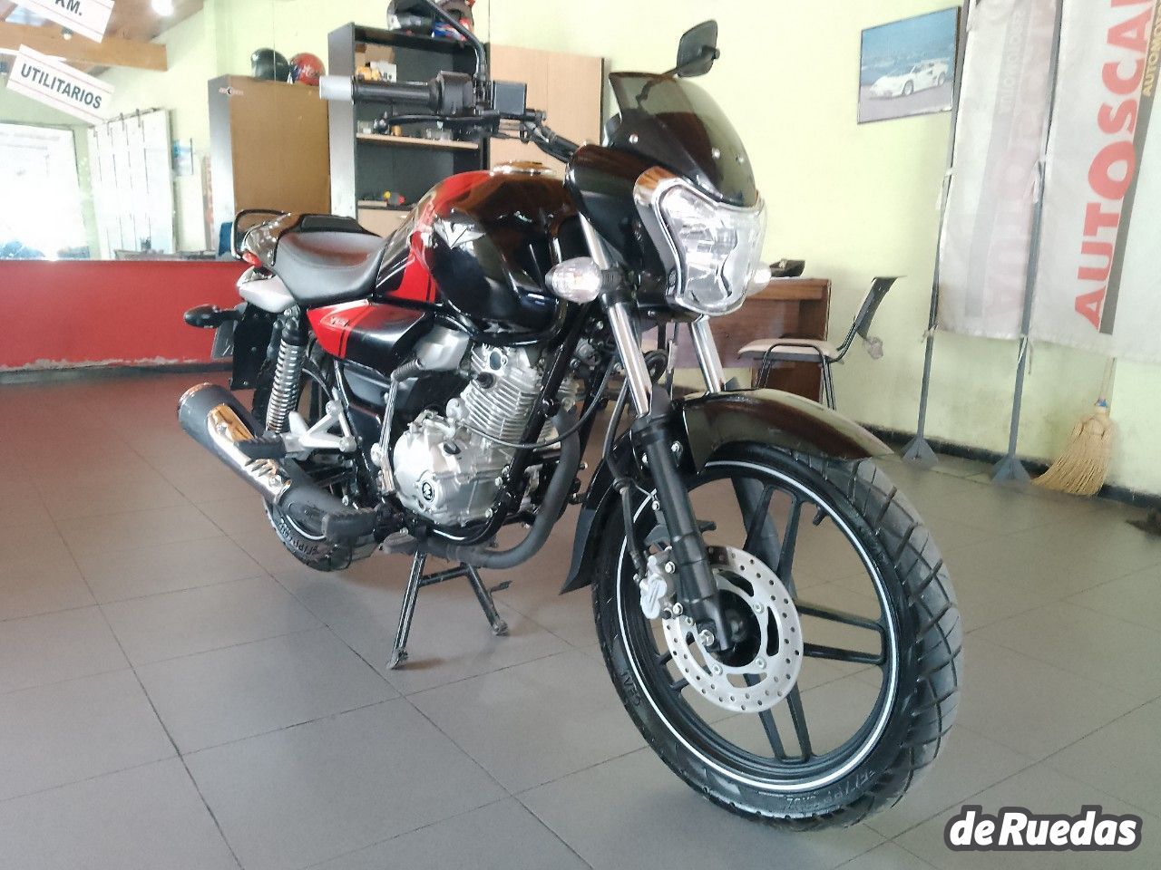 Bajaj V15 Usada en Mendoza, deRuedas