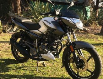 Bajaj rouser Usada en Mendoza